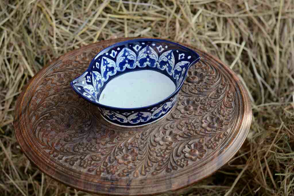 Blue Pottery Leaf Design Serving Bowl