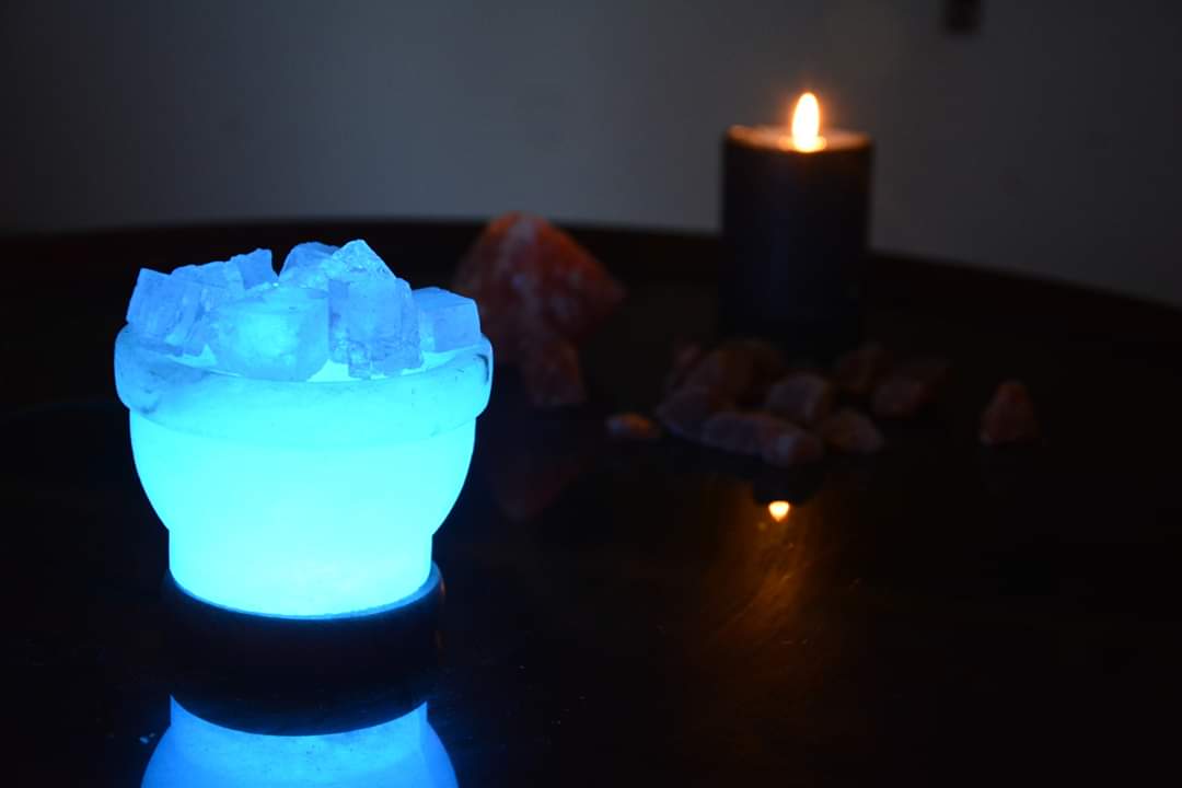 Himalayan Salt Lamp – Radiant Glow Sphere
