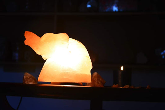 Premium Himalayan Salt Lamp – Natural Glow